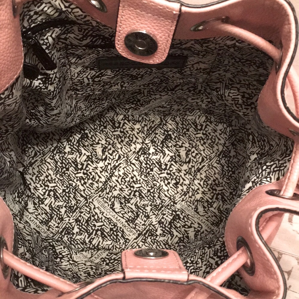 Like New! Rare 🎀 Rebecca Minkoff Pink Leather Full Size Lexie Tassel Bucket Bag! - Picture 11 of 15